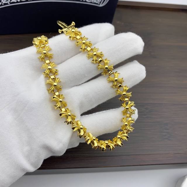 克罗心手链