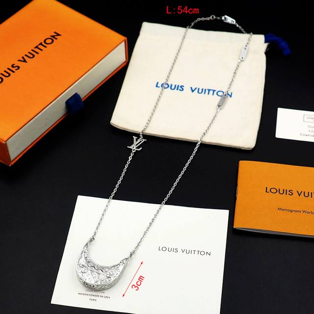 驴家月亮包包项链Xp1250