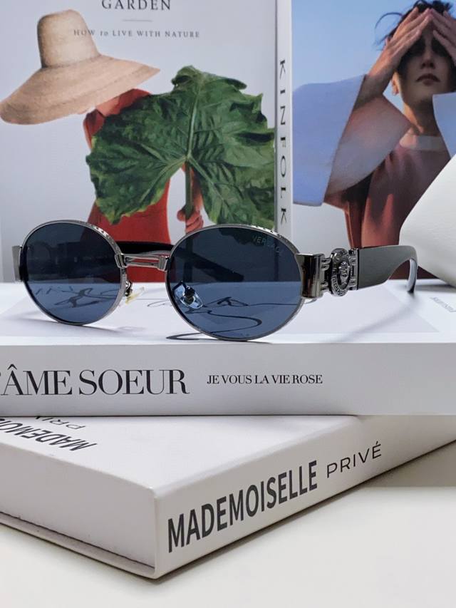 Versace New Retro Oval Sunglasses, Fashionable European and American Celebrity S