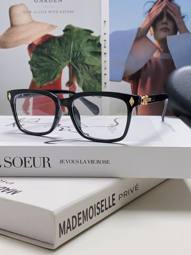 Chrome Hearts New Thick-rimmed Eyeglasses Frames for Men and Women, Retro Ultral