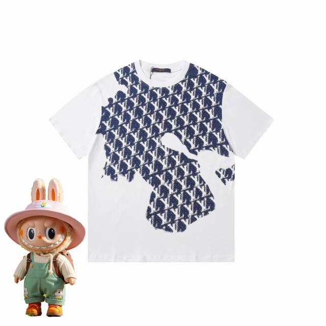 New Arrival: Louis Vuitton all-over logo short-sleeved T-shirt with all three la