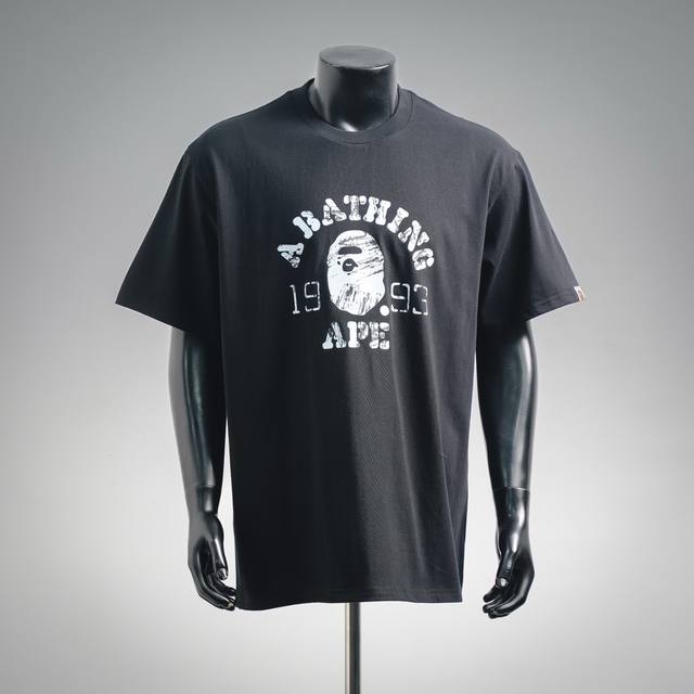 Bape 26Ss Classic 1993 Distressed Ape Head Print Short-Sleeve T-Shirt Size: M-XL Bape 26Ss Classic 1993 Distressed Ape Head Print Short-Sleeve T-Shirt Size: M-XL
