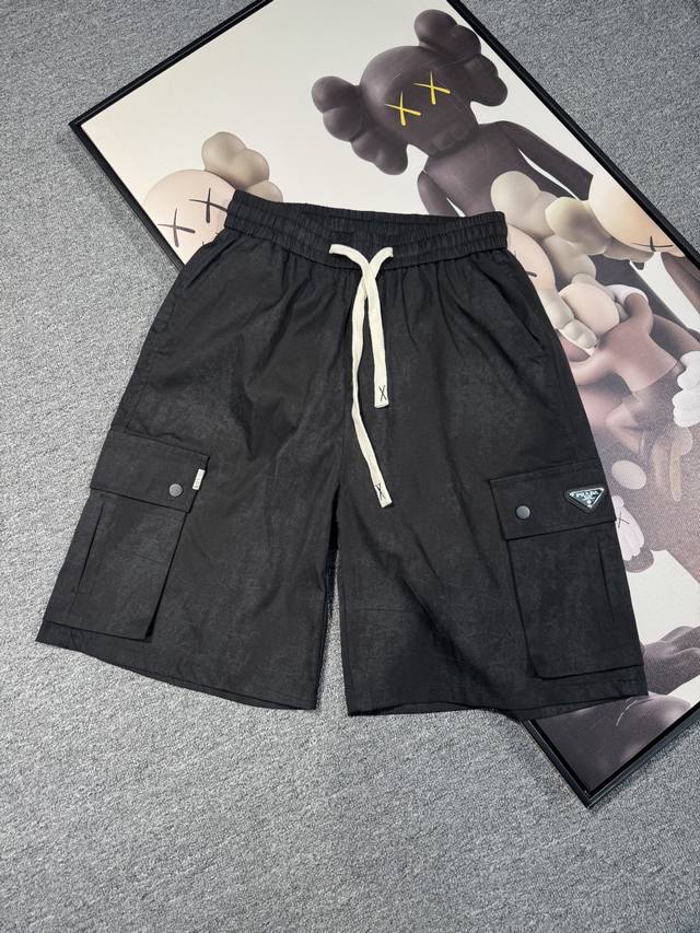 2540Ss Prada Summer New Men's Casual Denim Shorts, High-End Version! Custom-made
