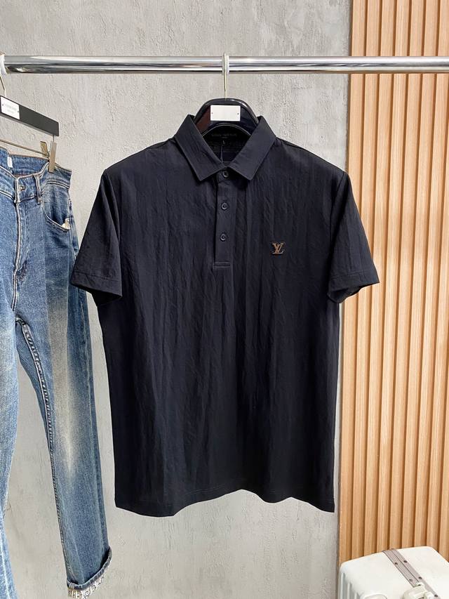 Lv Linen 2026Ss Summer New Men's Polo Shirt with Letter Logo! A classic business