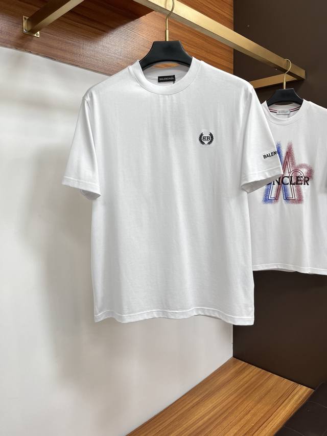 Balenciaga exclusive summer new arrival, fashionable and casual crew neck short-