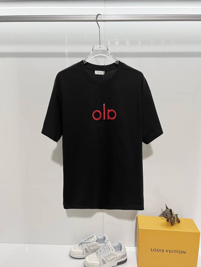 Alo 2026新款 进口田岛机高密度刺绣字母logo 男女同款 短袖t恤 定制320克重100％双纱纯棉面料 定染32支双股螺纹 领标吊牌主唛三标齐全颜色：黑