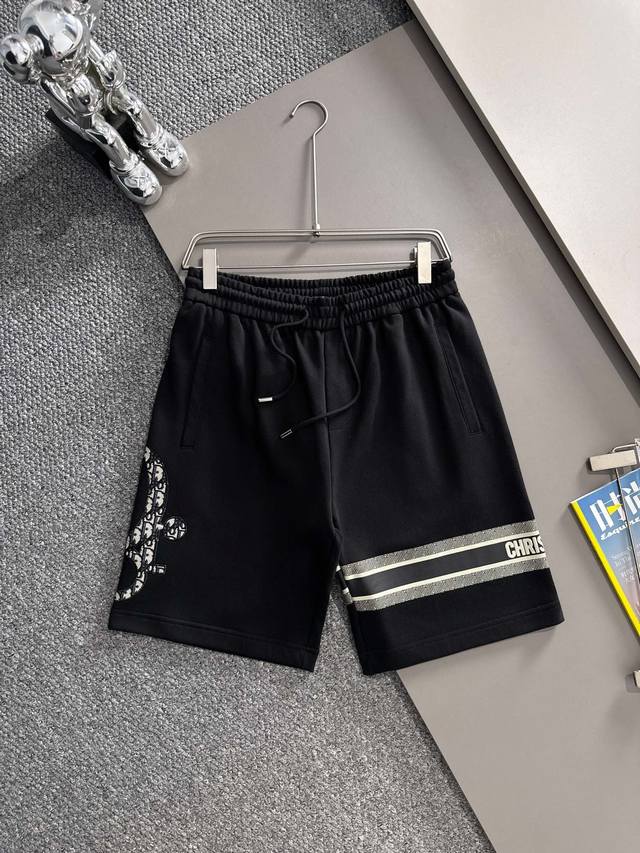 套装款！Dior 迪奥 2025新款 轻奢主义 贴布刺绣logo 植绒cd条纹字母 男女日常通勤 穿搭必备 休闲短裤 定制毛圈面料 进口机刺绣工艺 内包边处理，