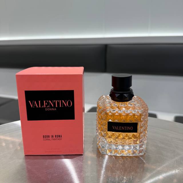 华伦天奴落日小姐｜把西班牙海岸的落日甜香焊在身上谁懂啊！这瓶直接把 地中海傍晚的橘子海 装进了钻石瓶里valentino落日小姐真的太懂明媚感了！ 嗅觉版 热带