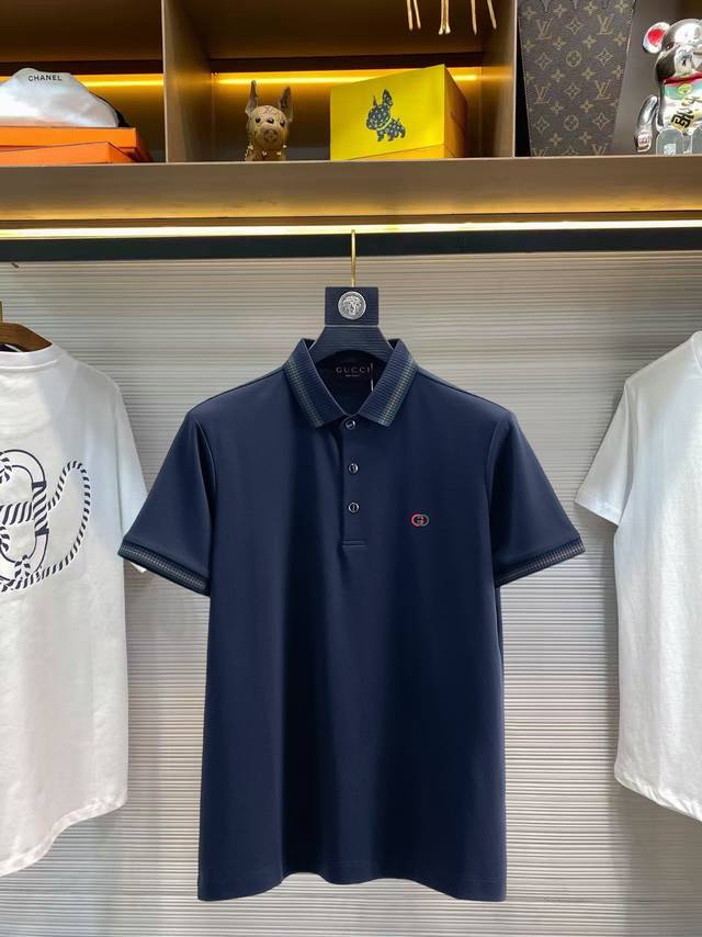 古奇 2026Ss夏季新款字母logo男士翻领polo衫！经典商务男款，高端男装的天花板级别的商务男款！简约时尚大气不失优雅，单穿内搭体面过人，品质控 细节控的