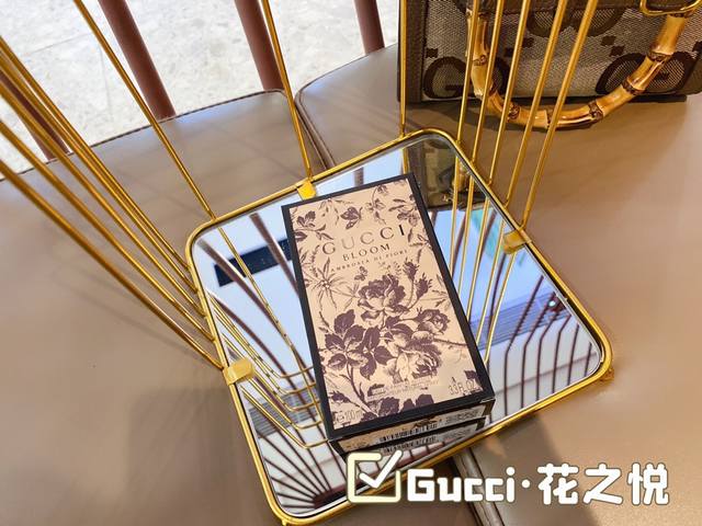 原单品质古驰红色繁花 Ml [Gucci Bloom Ambrosia Di Fiori]忽然很想买一瓶红色系香水，正好看到这款gucci Bloom有优惠就入