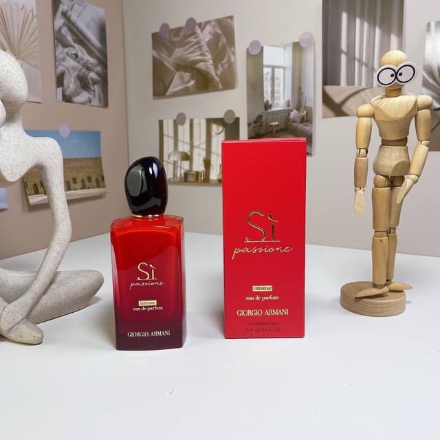 原单品质阿玛尼 迷情红挚爱浓情版女士香水 Mlgiorgio Armani Sì passione Intense, 香调：花香东方调前调：黑加仑中调：茉莉后调