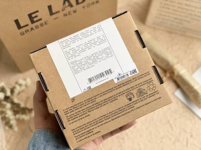 原单品质lelabo香水实验室 29号红茶edp The Noir29 最近两年迷了很多小众香水，有空把其他的也写了，先发发新入的这只红茶，因为它又成近期最爱惹