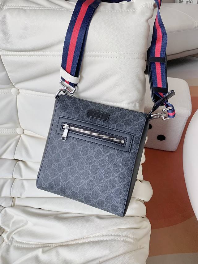 Gucci, men's shoulder crossbody bag, original quality, business style, same as i