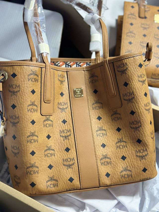 发货实拍 Mcm 购物袋 发货实拍 Mcm 购物袋
