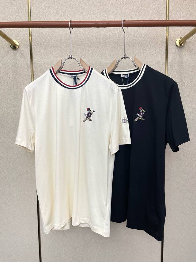 Moncler's latest men's casual short-sleeved embroidered cotton short-sleeved shi