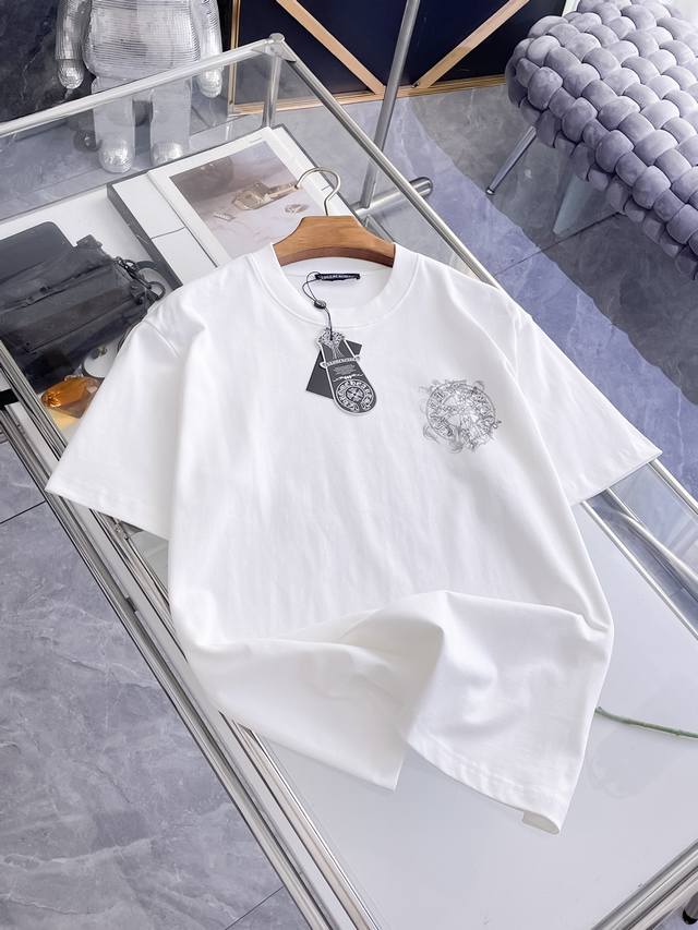 Kl 克罗心 春夏新款纯棉绣花短袖t恤 宽松版型 男女同款 尺码：S-Xls：衣长71 胸围55肩宽 49M：衣长73 胸围57.5 肩宽 51L：衣长74 胸