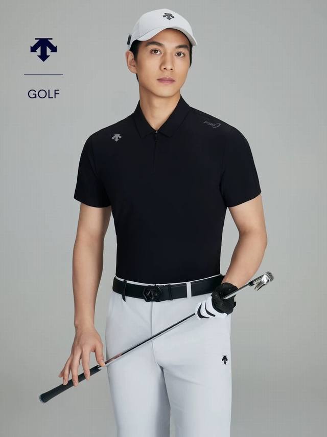 Descente 迪桑特半拉链26夏季新品！高尔夫系列！男士夏季冰丝无痕速干polo衫！polo版型垂直立挺，3D立体裁剪，全身多处拼接！面料采用优质光感冰丝双