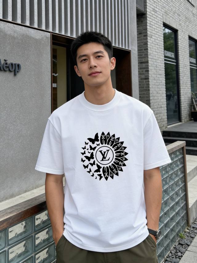 Lv 路易威登 2026春夏新品 三标齐全 圆领纯棉短袖t恤 专柜码数：M-Xxxl 175 140建议l
