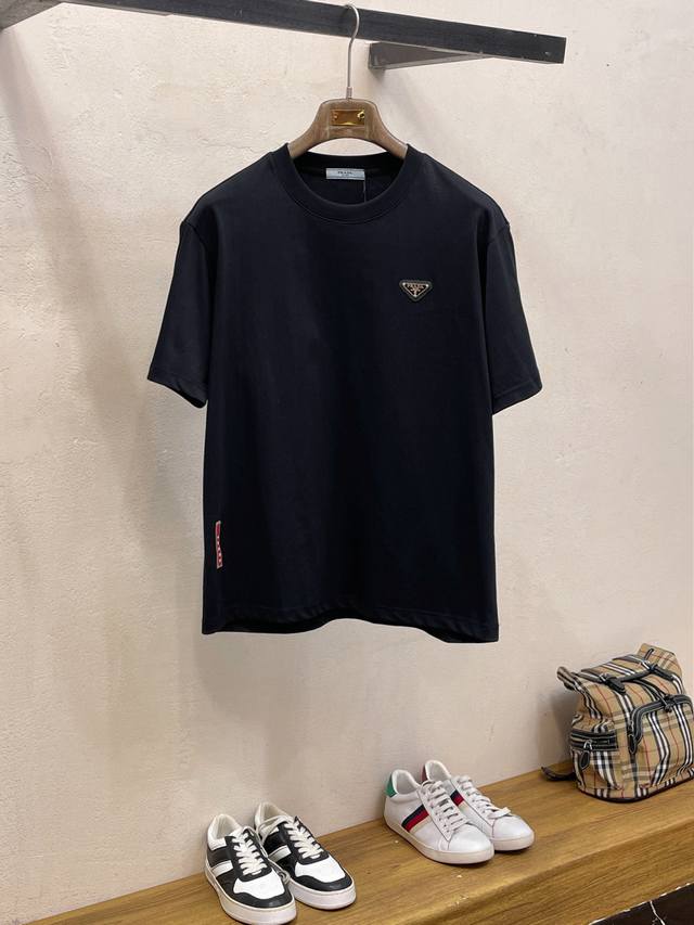 普拉达 2026 春夏新款-微阔版面料：纯棉颜色：黑色 白色 尺码：M-2Xl