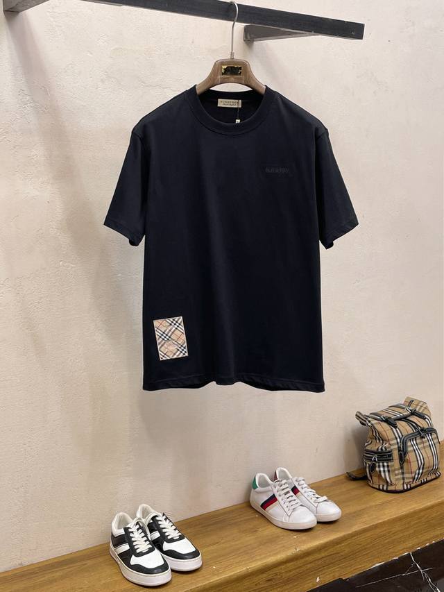 巴宝莉 2026 春夏新款-微阔版面料：纯棉颜色：黑色 白色 尺码：M-2Xl