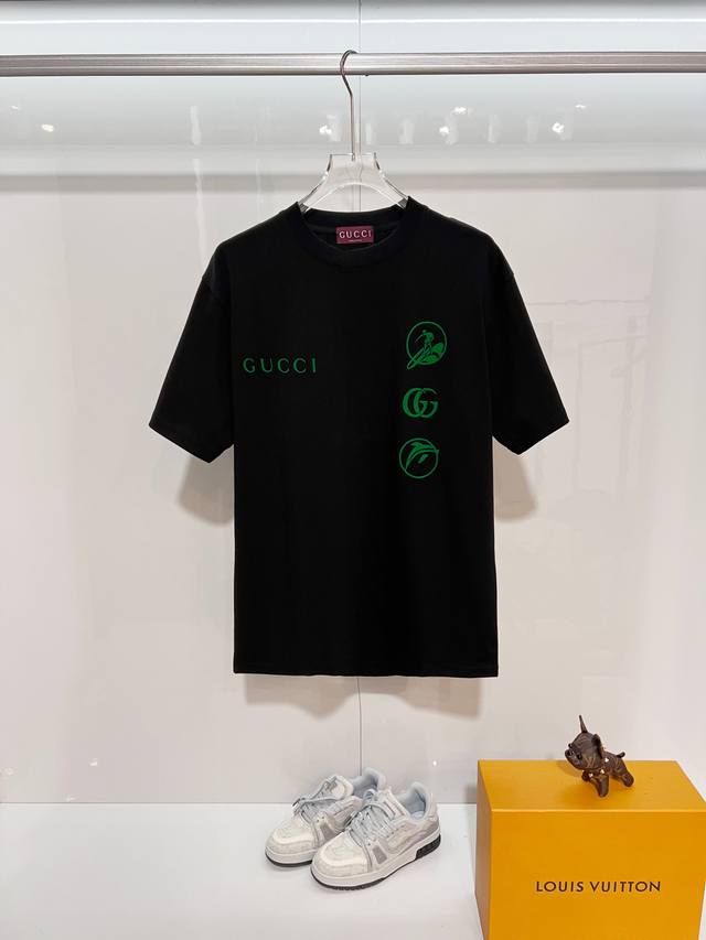 Gucci 300g Crew Neck Short Sleeve T-Shirt, Classic Brand Fleece, Ski-Style Print