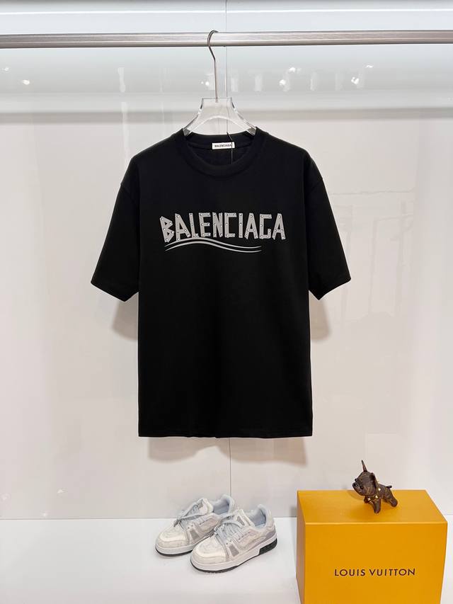Balenciaga 300g Crew Neck Short Sleeve T-Shirt, featuring classic brand design w