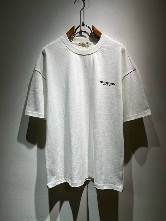Bottegavene*A Bao*Jia 2026 Spring Summer New Men's Short-Sleeve T-Shirt. This is