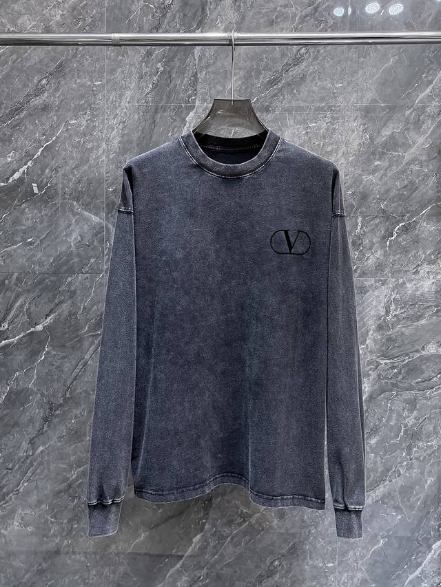 Valentino 2026 Spring New Long-Sleeve Shirt, made of 270g washed pure cotton, so Valentino 2026 Spring New Long-Sleeve Shirt, made of 270g washed pure cotton, so