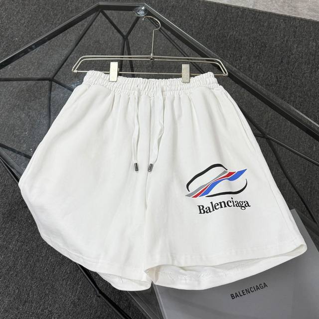 High-quality Balenciaga fabric, made of 400g thick pure cotton terry cloth, offe High-quality Balenciaga fabric, made of 400g thick pure cotton terry cloth, offe