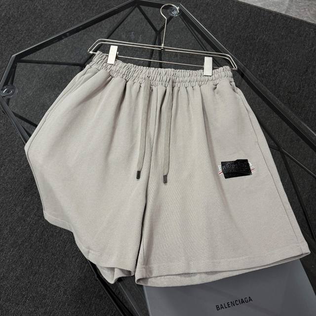 High-quality Balenciaga fabric, made of 400g thick pure cotton terry cloth, offe High-quality Balenciaga fabric, made of 400g thick pure cotton terry cloth, offe