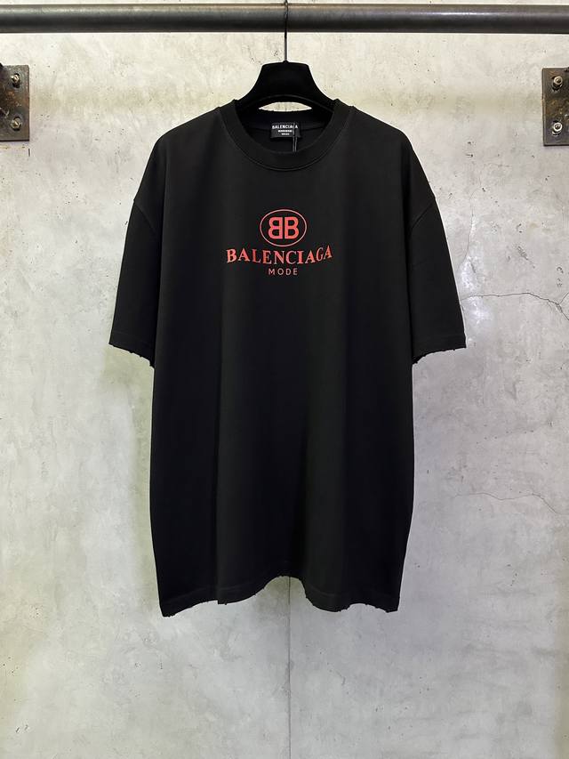 Heavyweight 400G Short-Sleeve Balenciaga Double B Logo Print T-Shirt. Fabric: Hi Heavyweight 400G Short-Sleeve Balenciaga Double B Logo Print T-Shirt. Fabric: Hi