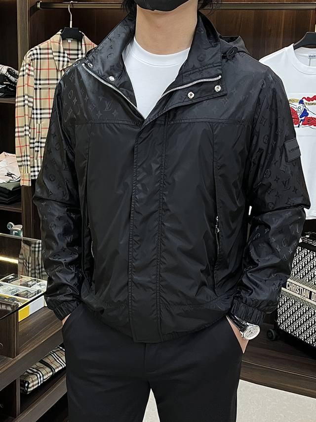 Featured item: Lv 2026Ss Spring New Hooded Jacket, high-end version! Made with p Featured item: Lv 2026Ss Spring New Hooded Jacket, high-end version! Made with p