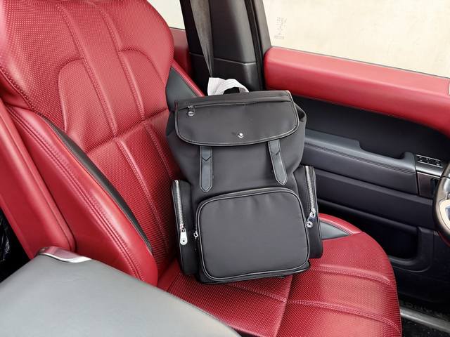 High-end new "Montblanc" backpack, Montblanc student backpack, color-blocked str