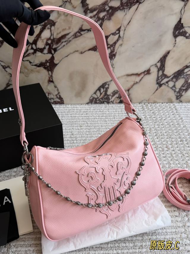 Imported calfskin, size: 27*20cm. Chrome Hearts chicken nugget bag. Classic desi
