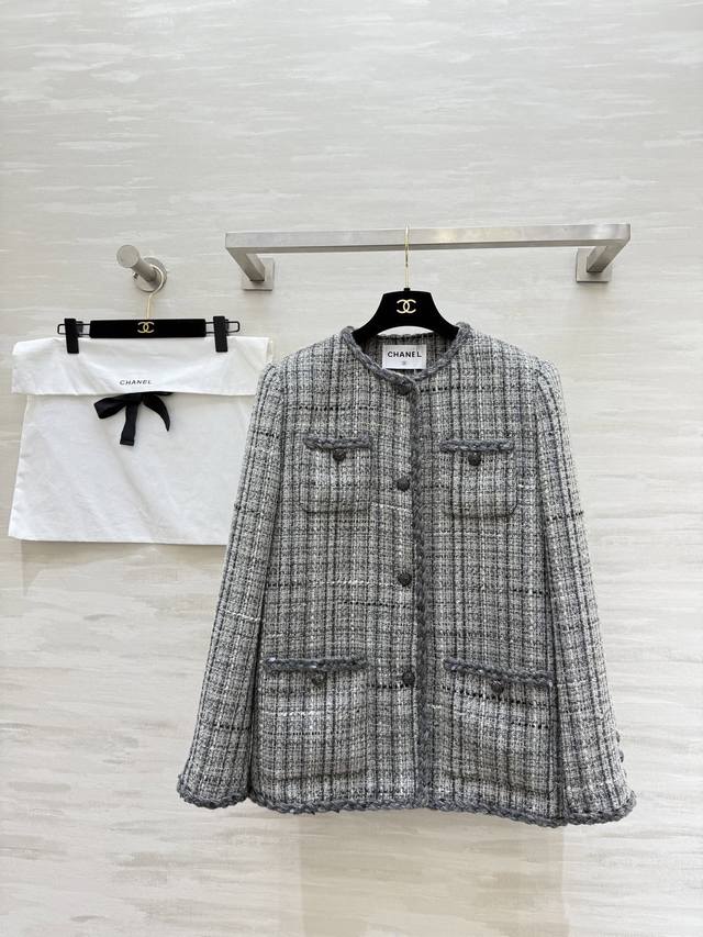 Chane2 New Arrival: High-Quality Custom-Made Tweed Jacket with Floral Floral Des