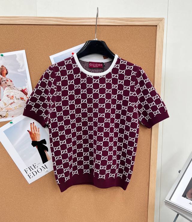 Gucci 2026 New Knit Crew Neck Short-Sleeve T-Shirt. Classic Gucci all-over jacqu