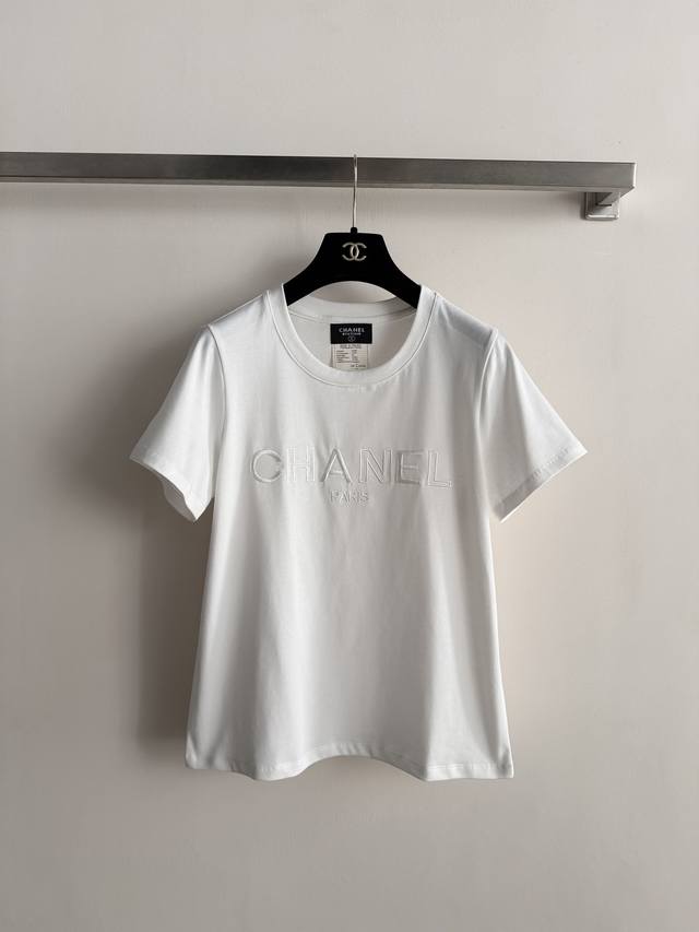 Chane*26Ss New Crew Neck Short Sleeve T-Shirt, featuring exquisite and beautiful