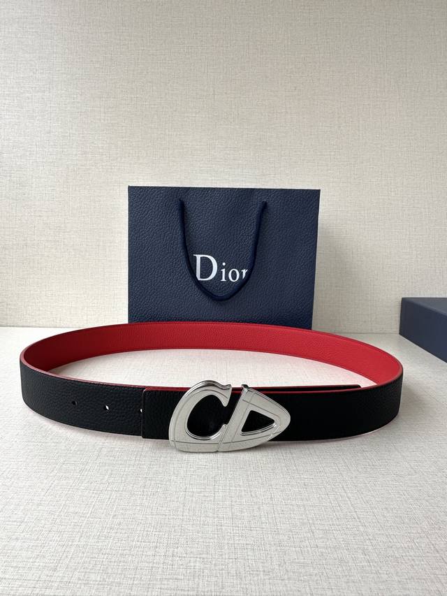 , 3.5cm width. This black matte-finish stainless steel belt buckle f , 3.5cm width. This black matte-finish stainless steel belt buckle f