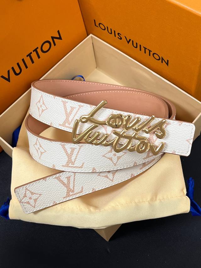 3.0mm wide double-sided imported leather, one side printed, the other calfskin,