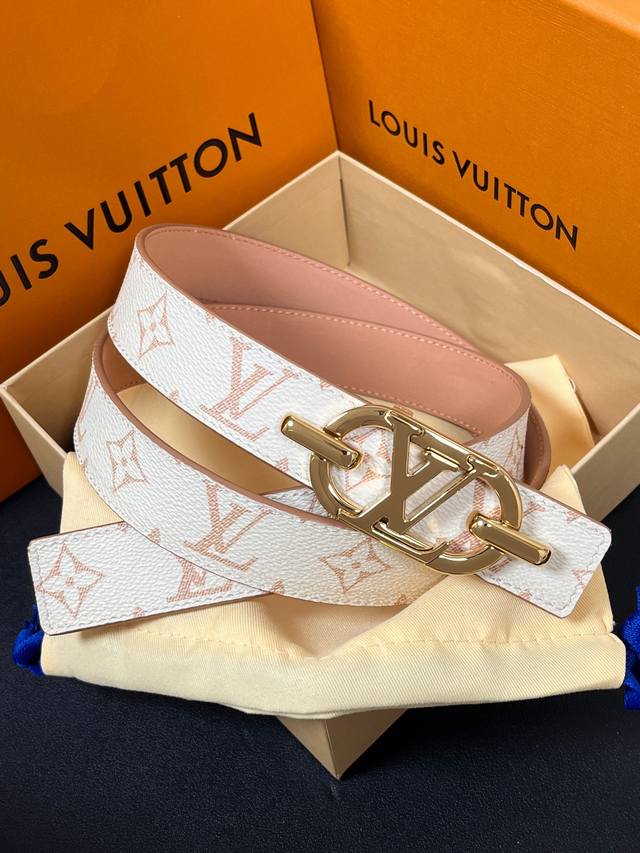 3.0mm wide double-sided imported leather, one side printed, the other calfskin,