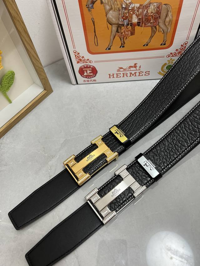 品名：爱马仕.Hermès 原单 材质：原单牛皮腰带 百分百头层牛皮腰带保证真皮，24K纯钢扣，专柜原单品质、做工精细，时尚大牌，送人自用首选包装： 请认准如图