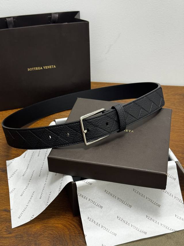 Bottega Veneta 3.5Cm Color: Matte Black intrecciato woven belt. A new classic ca