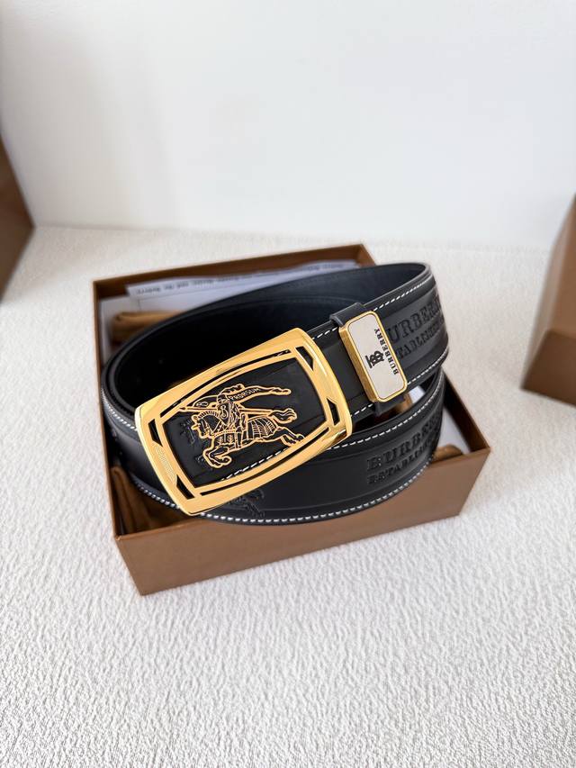Product Name: Burberry Belt - Original Model: Hook Buckle, Classic Pure Steel Ho Product Name: Burberry Belt - Original Model: Hook Buckle, Classic Pure Steel Ho