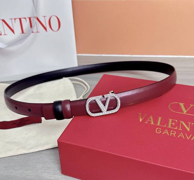 2.0cm Valentino belt, double-sided top-grain cowhide, length: 75.80.85.90.95 mm.