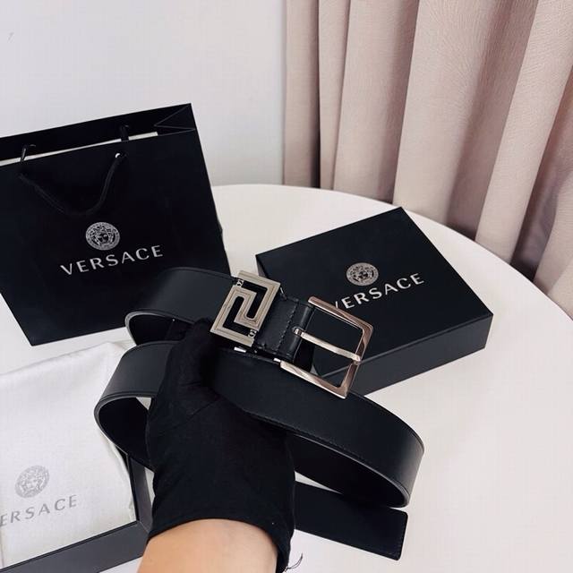 Versace's new top-grain cowhide leather belt, adorned with a greca Goddess belt