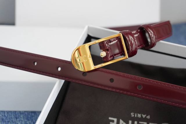 Brand Celine Women's Belt No. 550, 1.8cm Description: Double-sided original leat