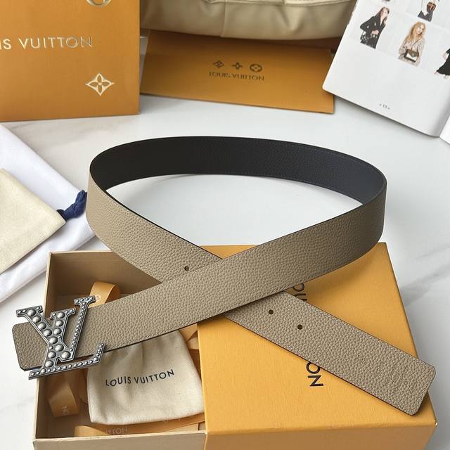 Original packaging, L-brand new arrival this season, original single-piece belt,