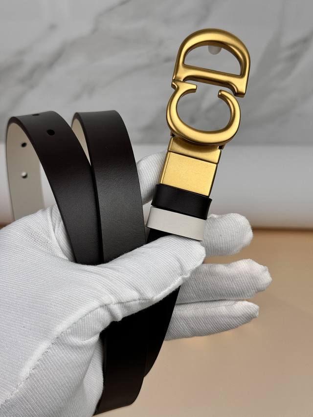 迪奥女士2.0Cm双面腰带 进口牛皮 品质保证 时尚简约百搭款