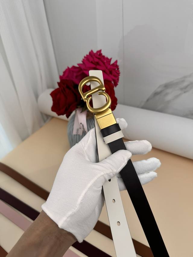 迪奥女士2.0Cm双面腰带 进口牛皮 品质保证 时尚简约百搭款