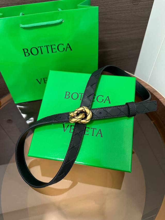 New boutique synchronized pure hand-woven women's belt, full-grain imported leat